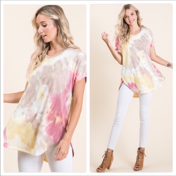 Women’s Too - Picture 2 of 3